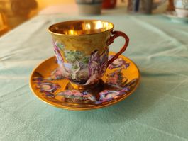 Kaffeetasse mit Untertasse Gold Porzellan bemalt guter Zu...