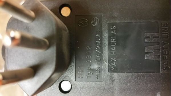 Spine: 5X Abzweigstecker 2+1xT13 Neu – Nuovo e nell'imballaggio originale da Uerkheim venduto da Justi.y 3