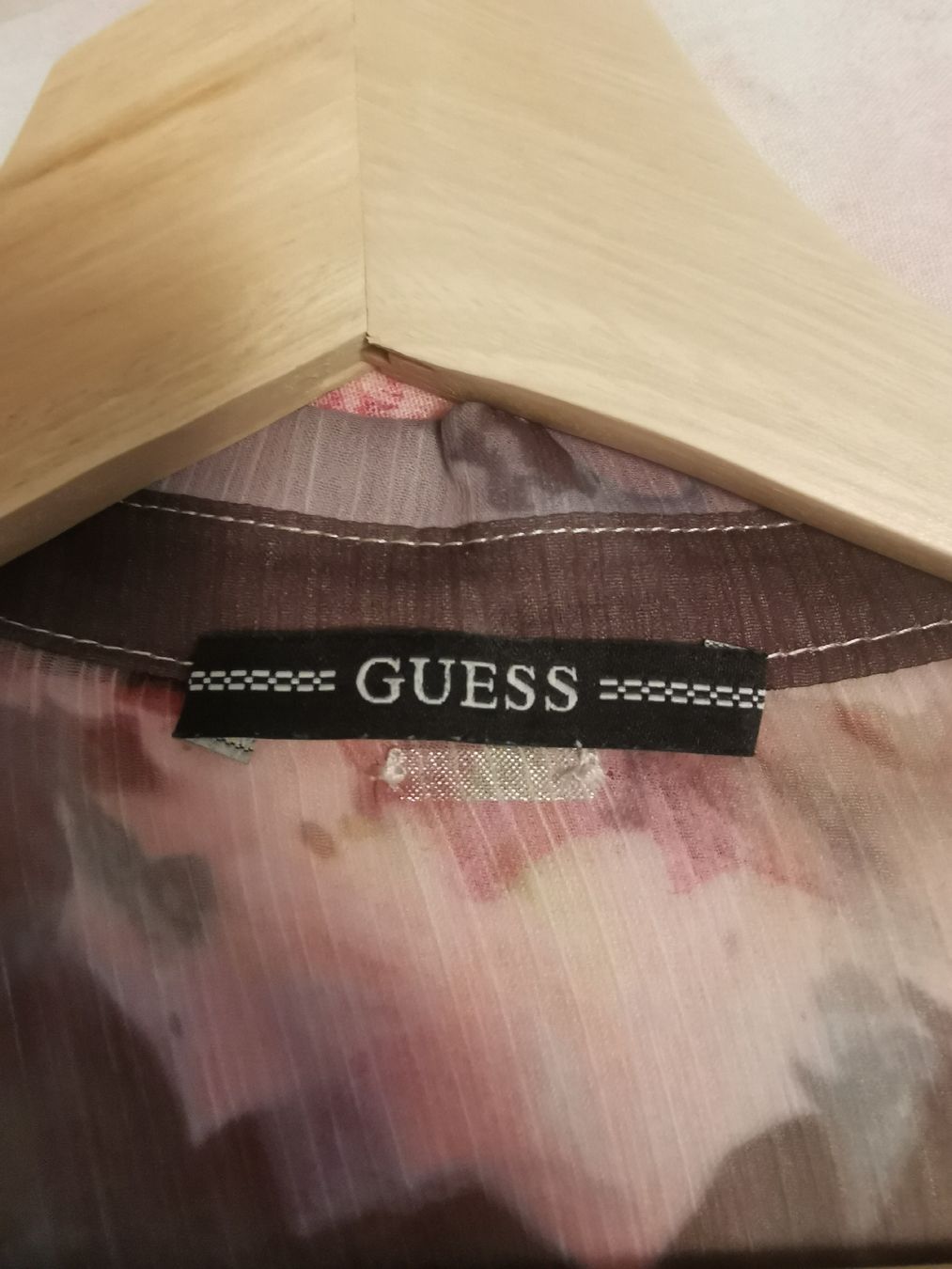 Guess Camicette: Damenhemd Guess – Nuovo (secondo la descrizione) da Cama venduto da anto_a 2