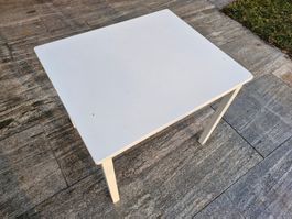 Kindertisch weiss