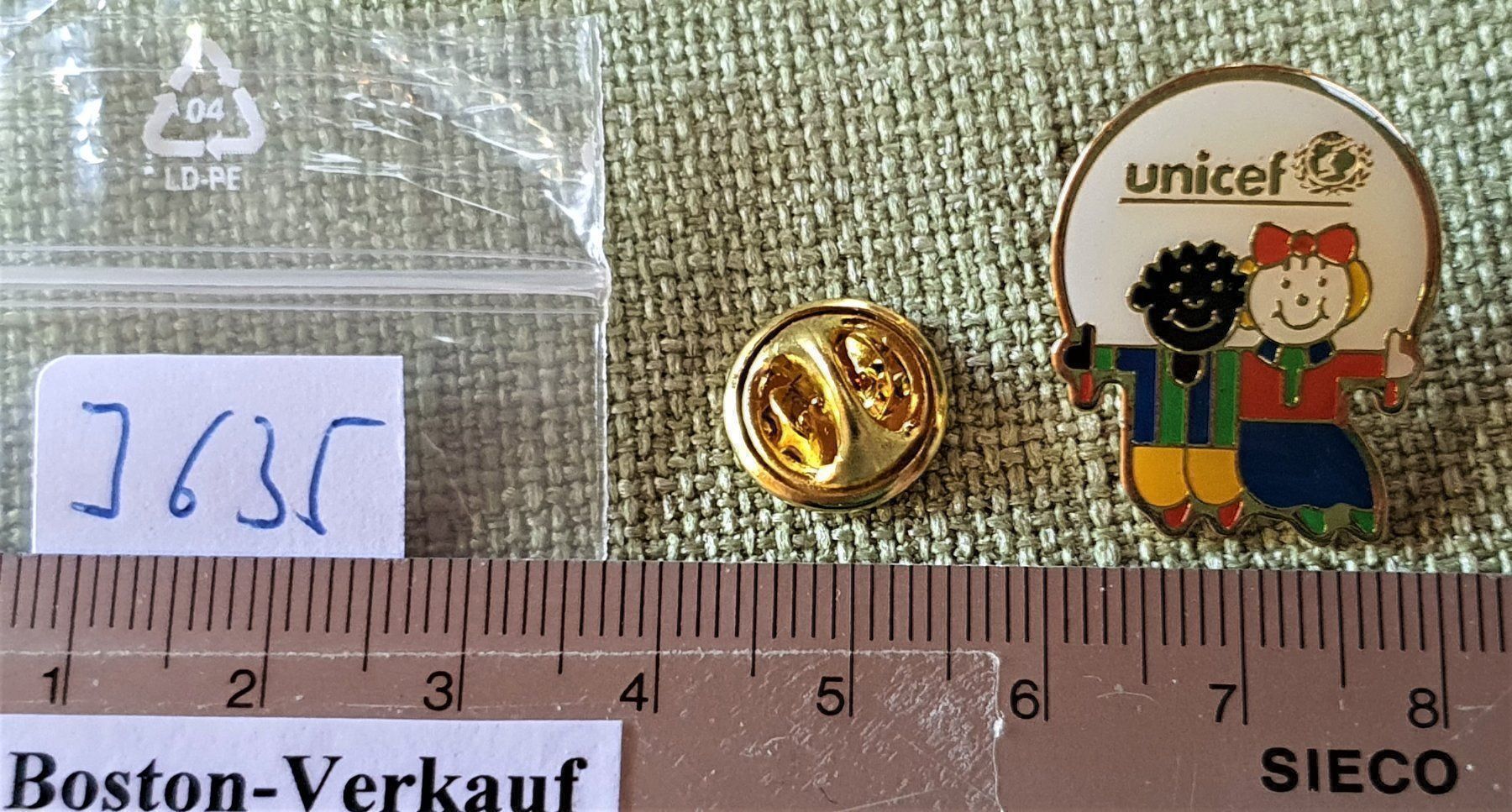Placchette & Badge: J635 - Pin unicef Kinder Seilspringen – Usato da Reinach BL venduto da Boston-Verkauf 1
