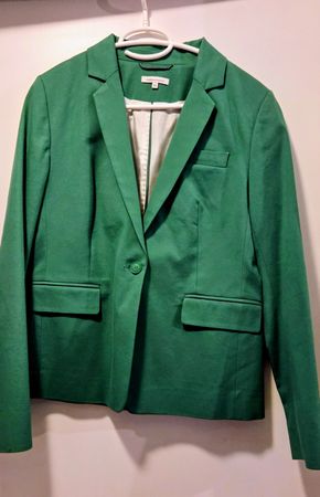 Blazer Apriori gruen Groesse 38 guter Zustand