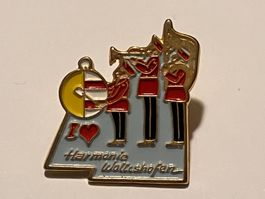 1 Pin Harmonie Wolleshofen