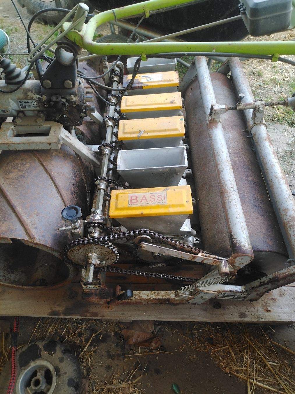 Tutte le macchine: Seminatrice Grillo  – Usato da Muzzano venduto da Muz-piod6933 2