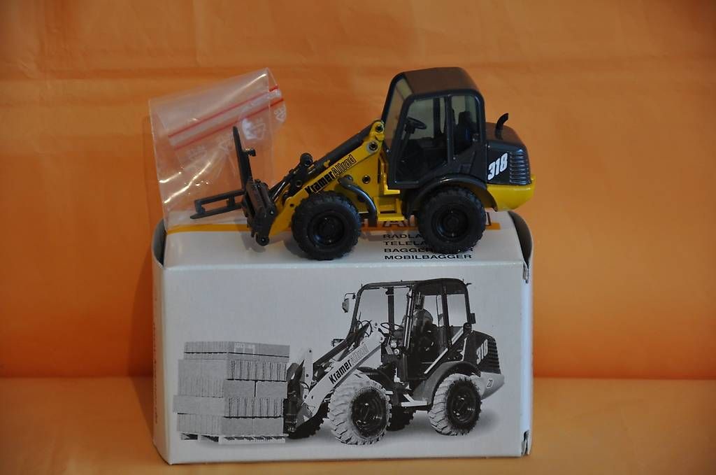 Modellbausätze & Standmodelle: KRAMER 318 Radlader – Neu (gemäss Beschreibung) aus Mitlödi von worker04