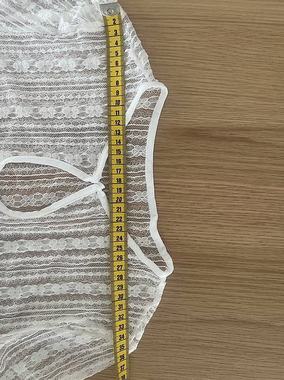 Blusen: Dirndlbluse Langarm Spitze Gr. S-M Oktoberfest – Neu (gemäss Beschreibung) aus Reinach BL von present4you 3
