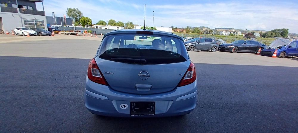 Opel Autos: Opel Corsa – D'occasion à Yverdon-les-Bains par  1
