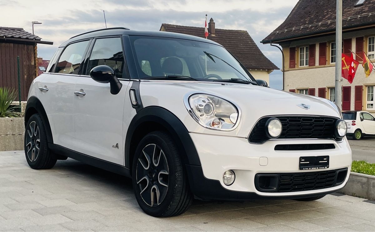 Mini Automobili: MINI Countryman R60 2.0 SD Cooper ALL4 – Usato da Orpund venduto da RemoomeR32