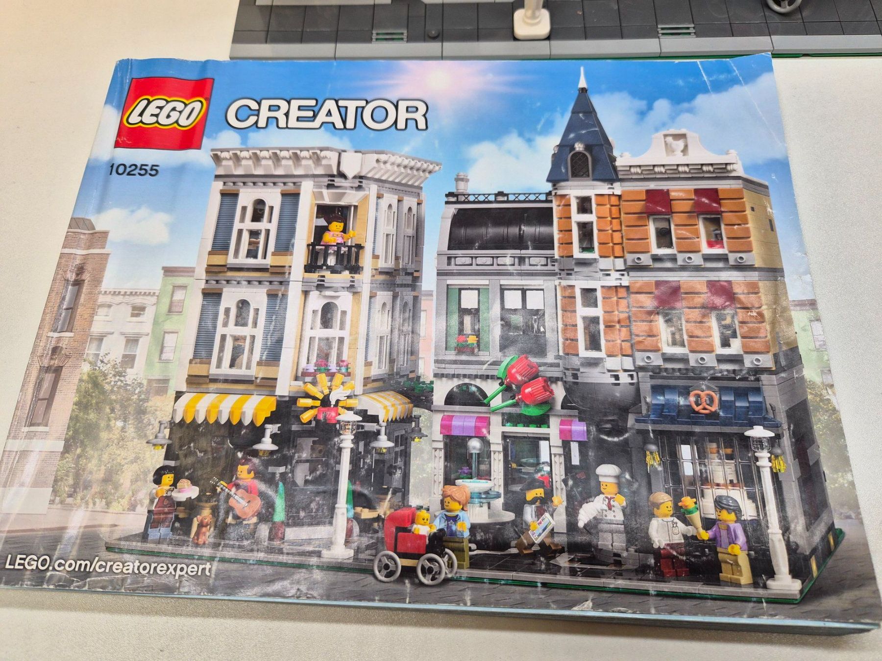 Lego Creator Expert, Modular Buildings, Assembly Square, Sta (Gebraucht ...