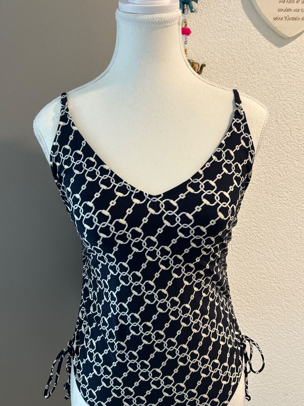 Badekleider & Bikinis: Badeanzug Damen schwarz mit Muster – Gebraucht aus Brunnen von Nala2929 2