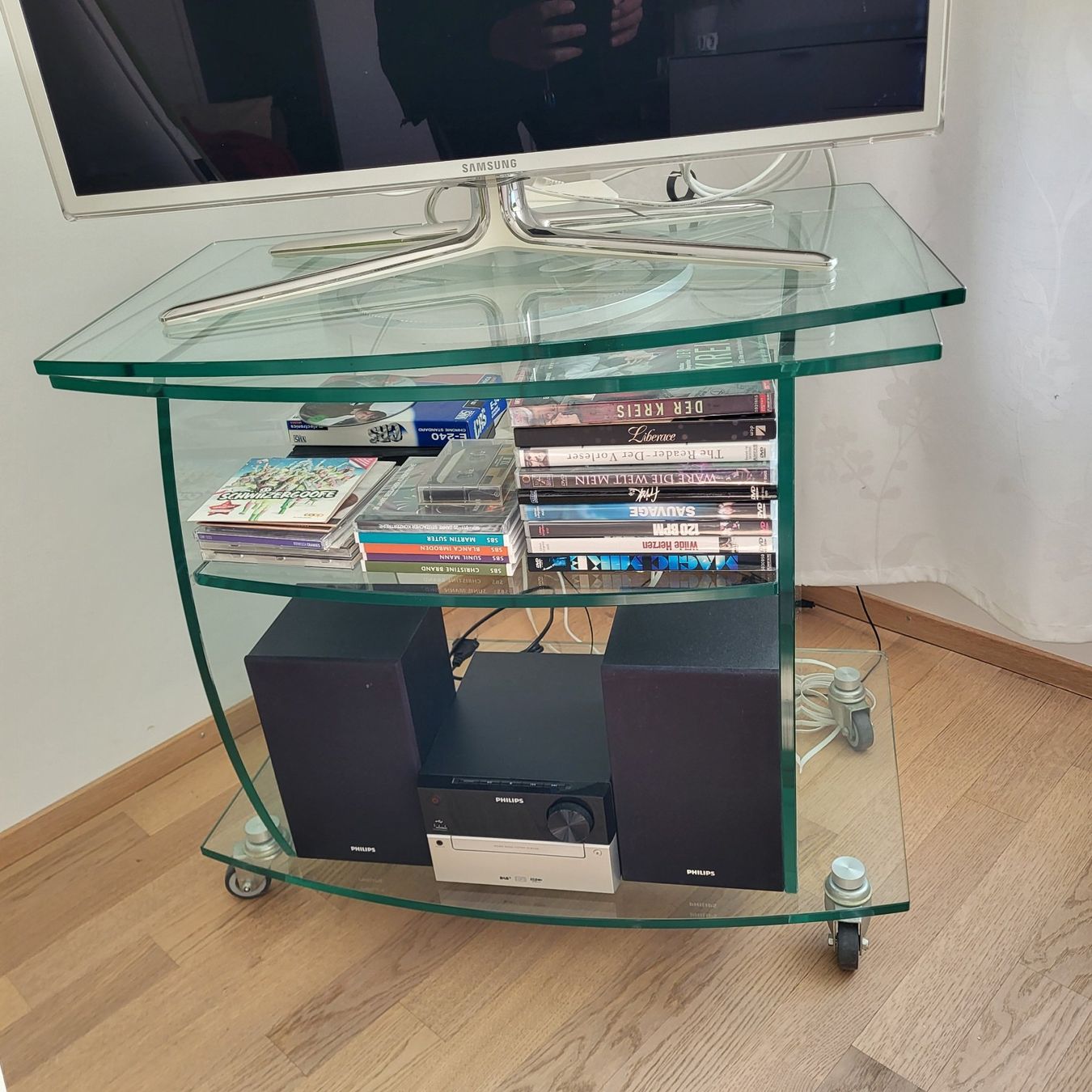 Pfister Mobili TV: Bar/Fernseherwagen – Usato da Winterthur venduto da mar_5hf6