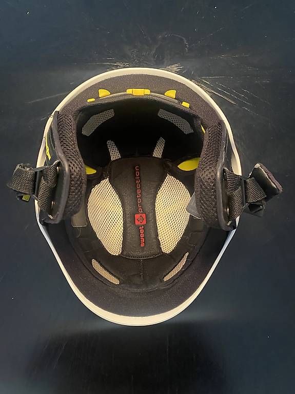 Caschi: Sweet Protection Skihelm, weiss, Grösse M – Usato da Zürich venduto da KilianUlm 4
