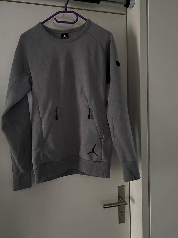 Maglioni & Felpe: Jordan Pullover  – Usato da Oberdiessbach venduto da shan26