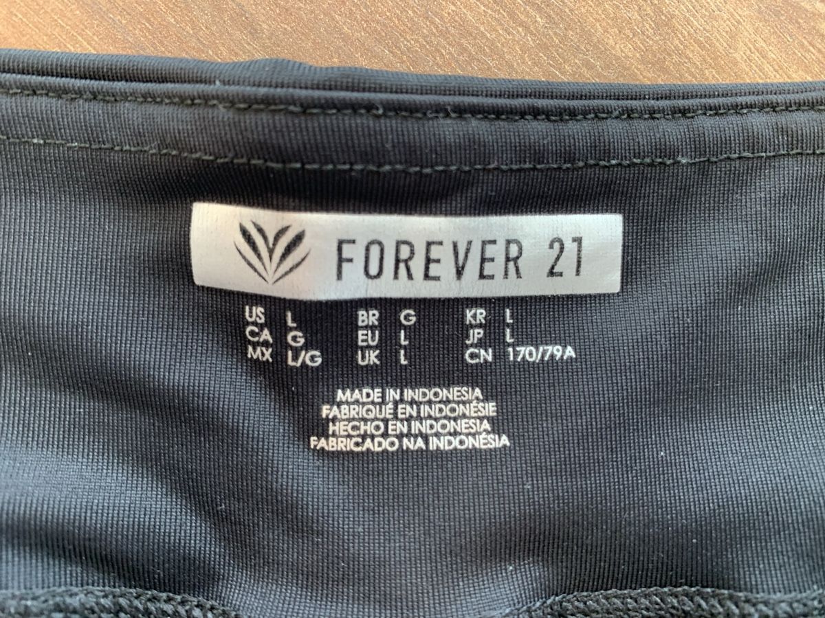 Leggings: Forever 21 Leggings mit Cutouts – Neu (gemäss Beschreibung) aus Kloten von Ale-1994 2
