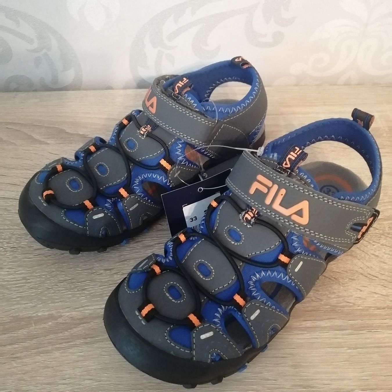 Fila Schuhe für Jungen: Sommersandalen Gr. 32-33 NEU!!! – Neu und originalverpackt aus Henau von AXAA