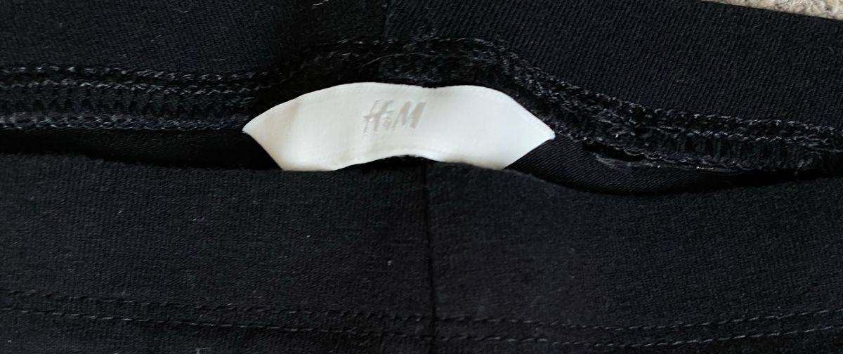 H&M Leggings: H&M Leggings – Nuovo (secondo la descrizione) da Bonstetten venduto da zweitihand.shop 1