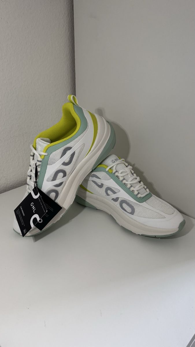 Scarpe da uomo: GNL Track Walk Schuhe Gr. 38  – Nuovo (secondo la descrizione) da Zürich venduto da kit_twr9