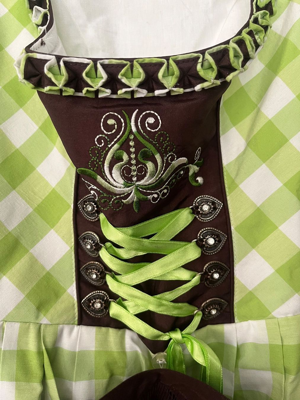 Vestiti: Dirndl grün kariert mit weisser Bluse: Grösse XS oder 34 – Usato da Heitenried venduto da WMBBS3 4