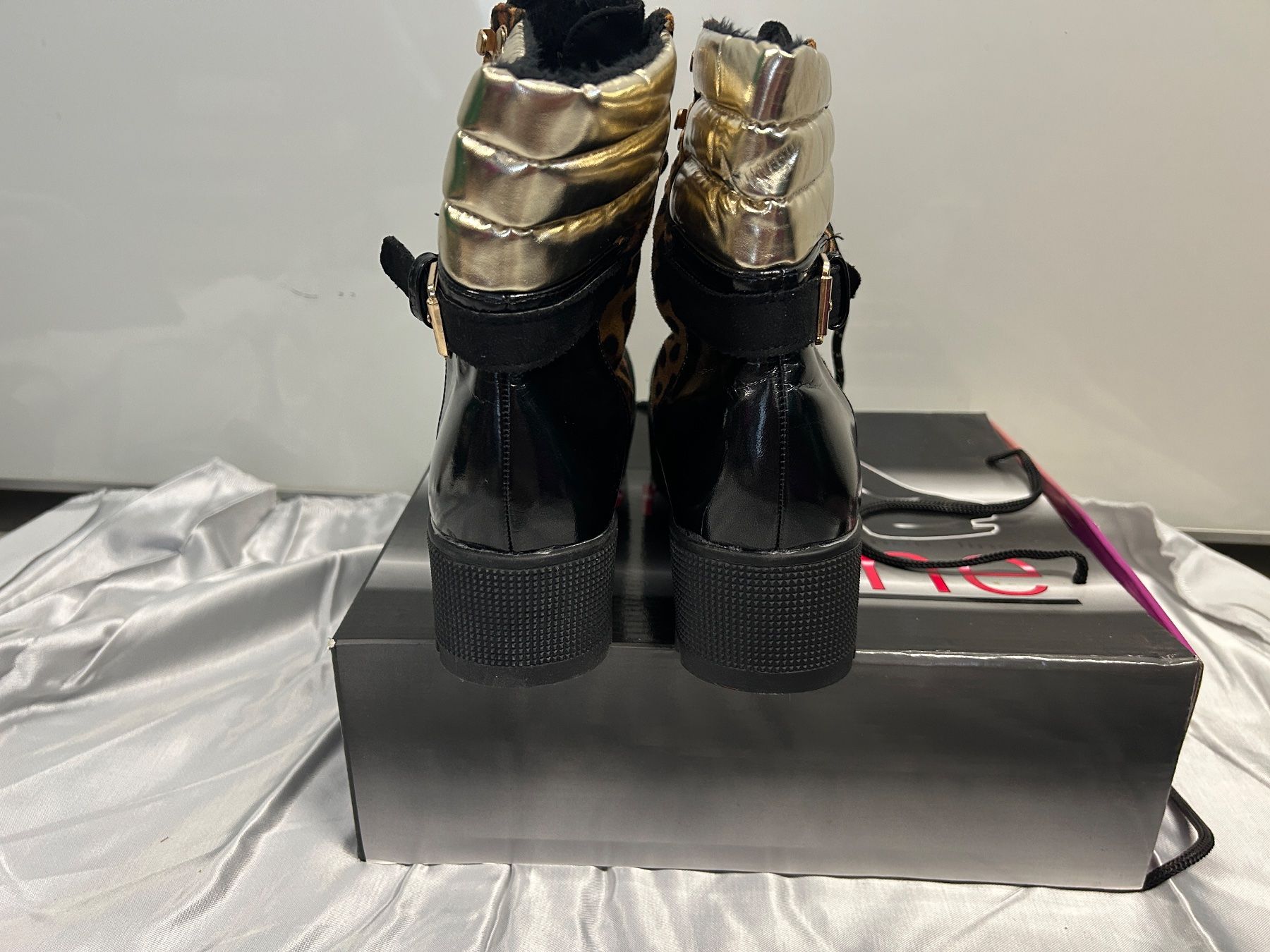 Scarpe da donna: Schnürschuhe Stiefeletten Gr 40 Neu – Nuovo e nell'imballaggio originale da Regensdorf venduto da Spyke55 4