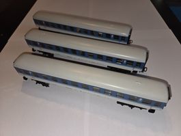 3 Märklin 2.Kl. Schnellzugwagen Art.Nr.4327