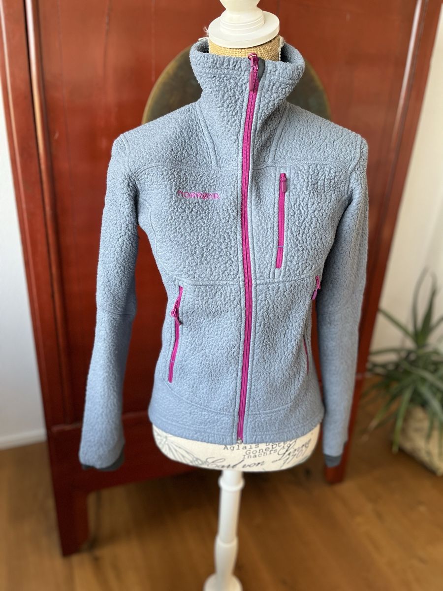 Norrøna Jacken: Norrona Trollveggen Warm 2 Jacke – Gebraucht aus Frauenfeld von