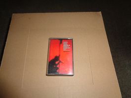U2 / Under A Blood Red Sky. minialbum  1989