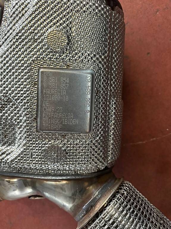 Sistemi di scarico: Partikelfilter BMW X5 – Usato da Marbach Sg venduto da GarageFreund 2
