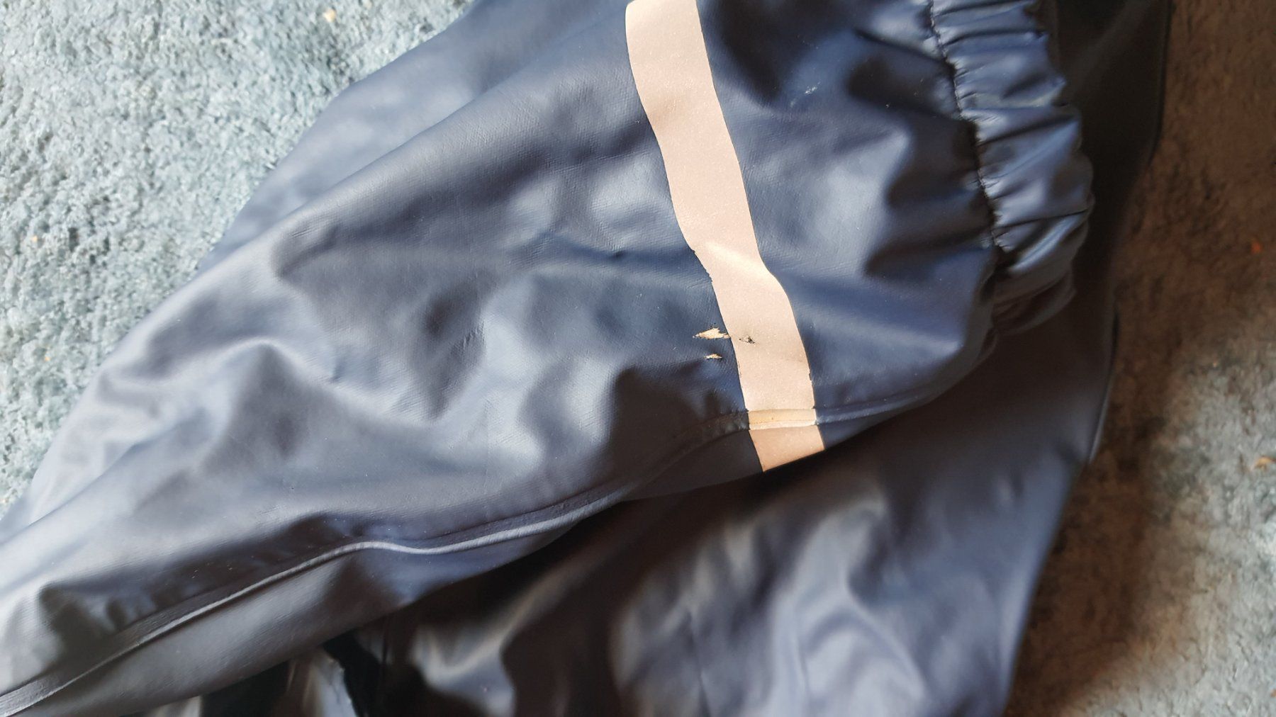 Giacche & Cappotti: Combinaison plastique doublée de polaire taille 92 – Usato da Montmollin venduto da islachat 2