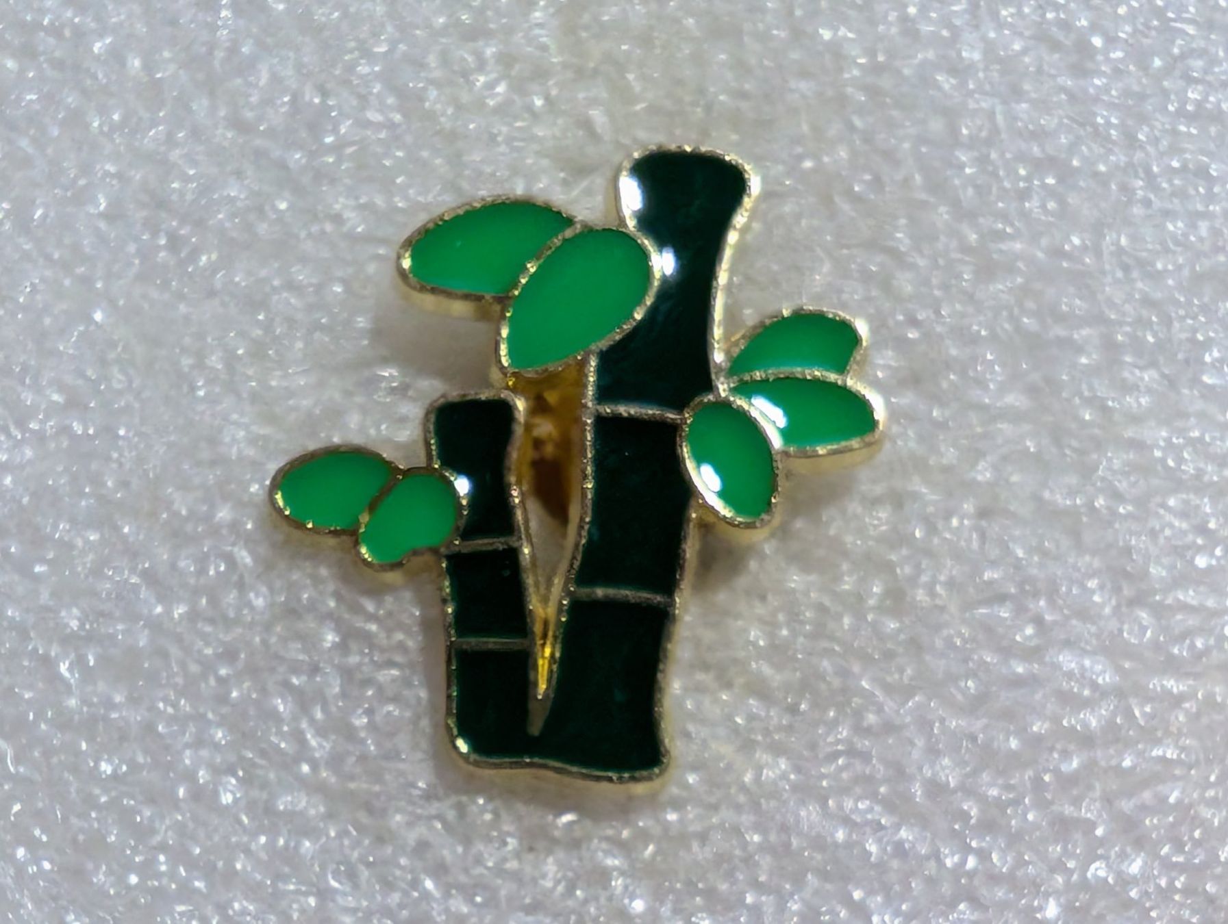 Placchette & Badge: Ansteckpin 106: Bambus – Usato da Oppligen venduto da Pin-Fall-Shop