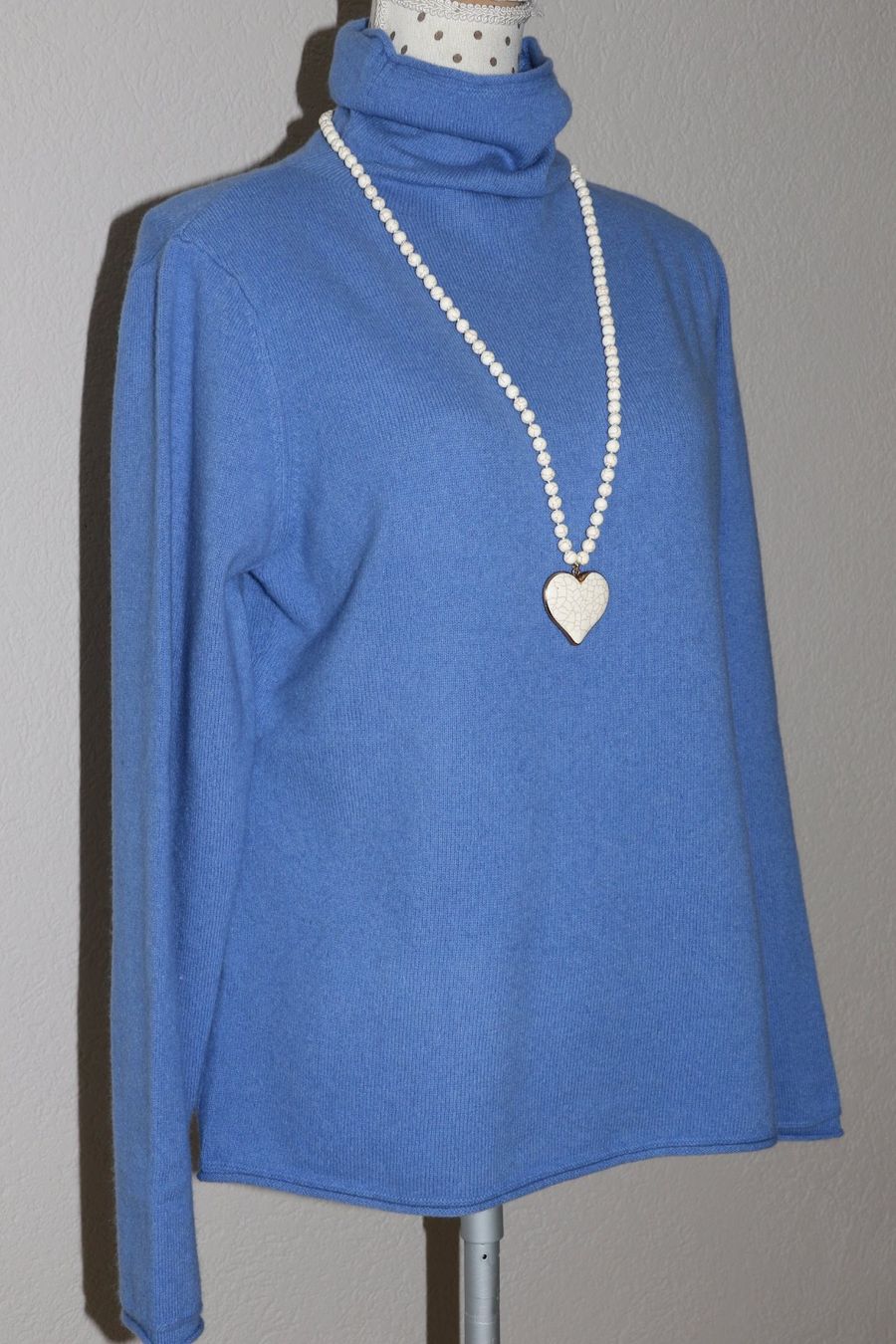 Maglioni & Felpe: Neuer toller Pullover aus 100% Wolle eher Gr.M – Nuovo (secondo la descrizione) da Oberwil-Lieli venduto da Svetlana28 6
