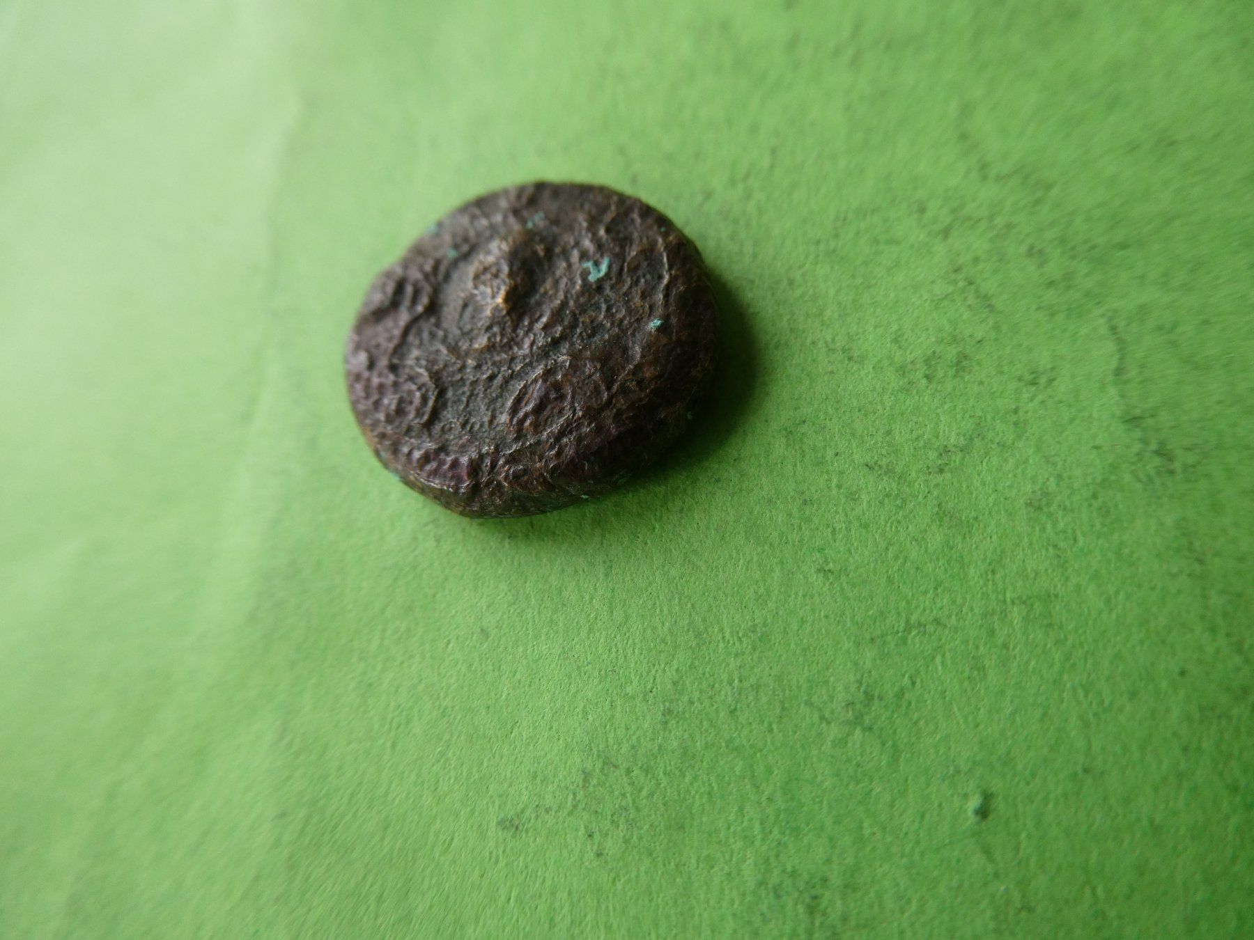 Toutes les monnaies: uralte Bronzemünze    15 mm     3.91 g – D'occasion à Hinterforst par Rohusri 3