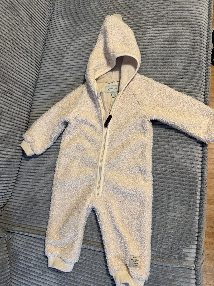 Completi: Mini A Ture Teddy Overall Winter Overall Grösse 68 Top – Usato da Effingen venduto da boz_yl5m