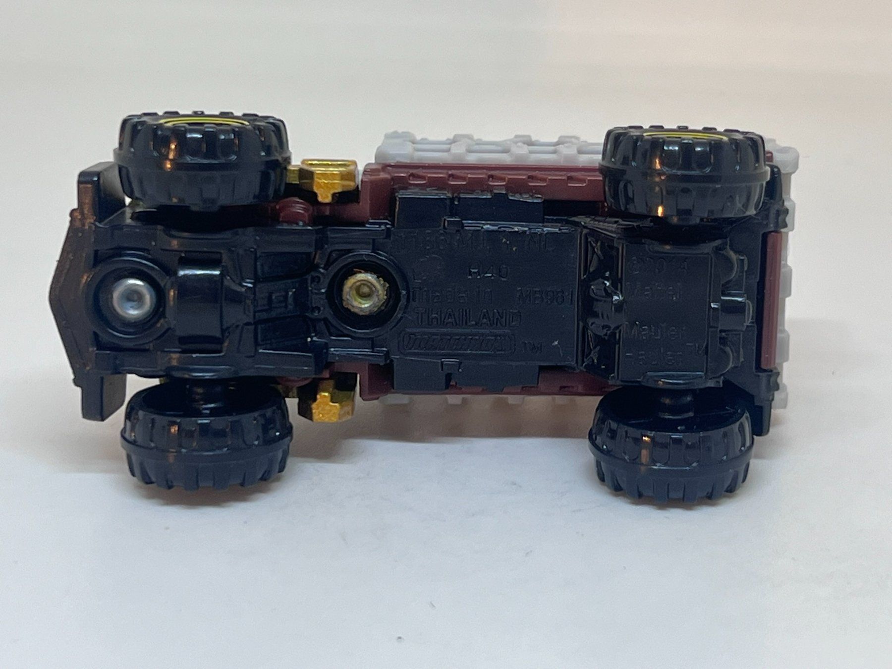 Matchbox Modellini d'auto: Matchbox Mauler Hauler #107 – Usato da Wildegg venduto da LaaBoutique 3