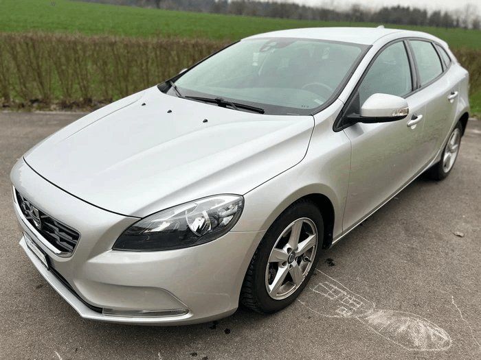 VOLVO V40 D2 Powershift