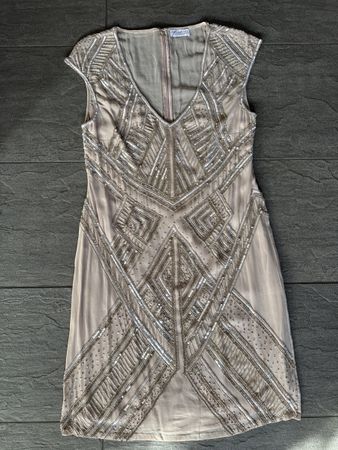 Apartes neues Paillettenkleid von Impressionen