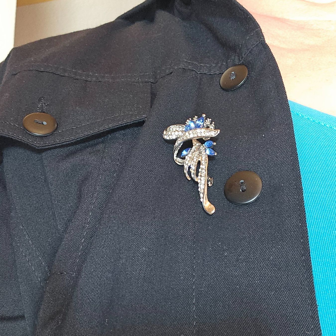 Spille & Fermagli: Broche vintage strass bleu, neuve – Nuovo (secondo la descrizione) da Lausanne venduto da tal_01