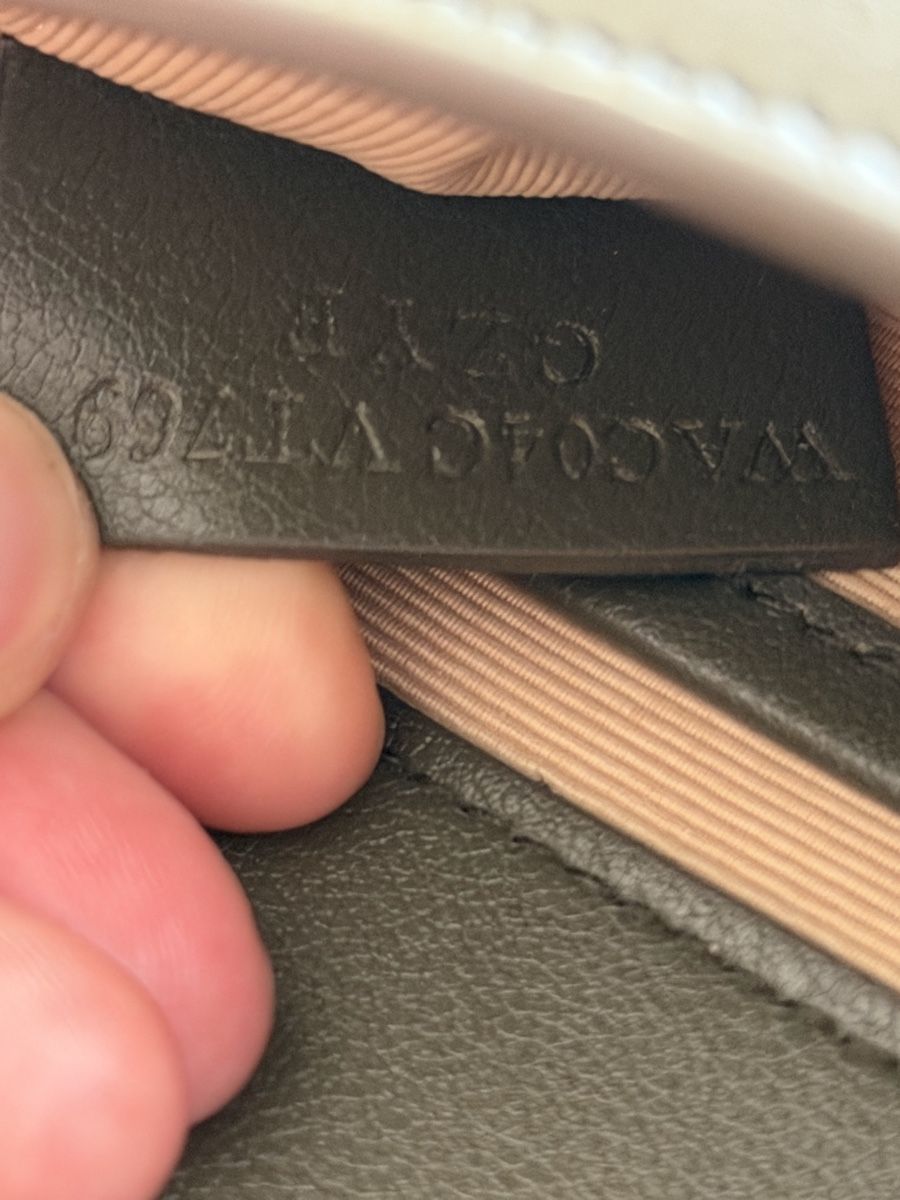 Bally Borse da donna: Bally Beckett mini bag – Nuovo (secondo la descrizione) da Nyon venduto da dasha107 8