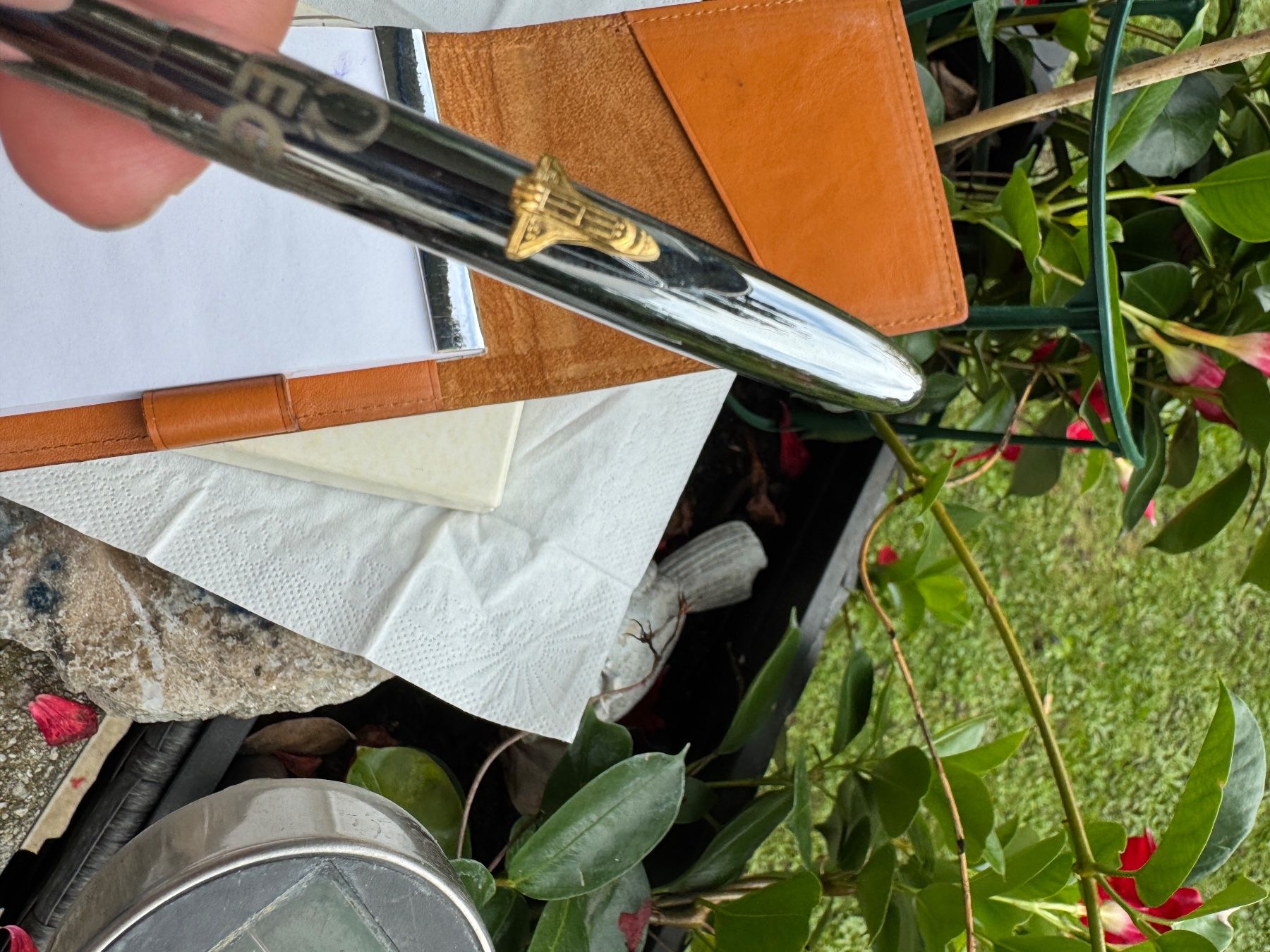 Omega Orologi: Omega Notebook mit Stift Omega space Shuttle – Usato da Ipsach venduto da Besos 4