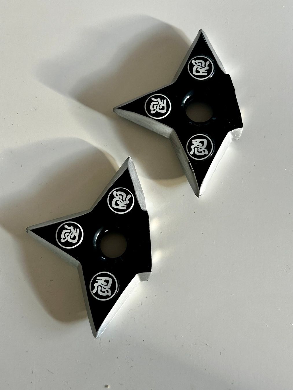 Calamite: 2er-Set Shuriken-Magnete – Usato da Dietlikon venduto da Mankai 1
