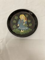 Keramik Teller Wandteller Mädchen mit Eichhörnchen, Deko