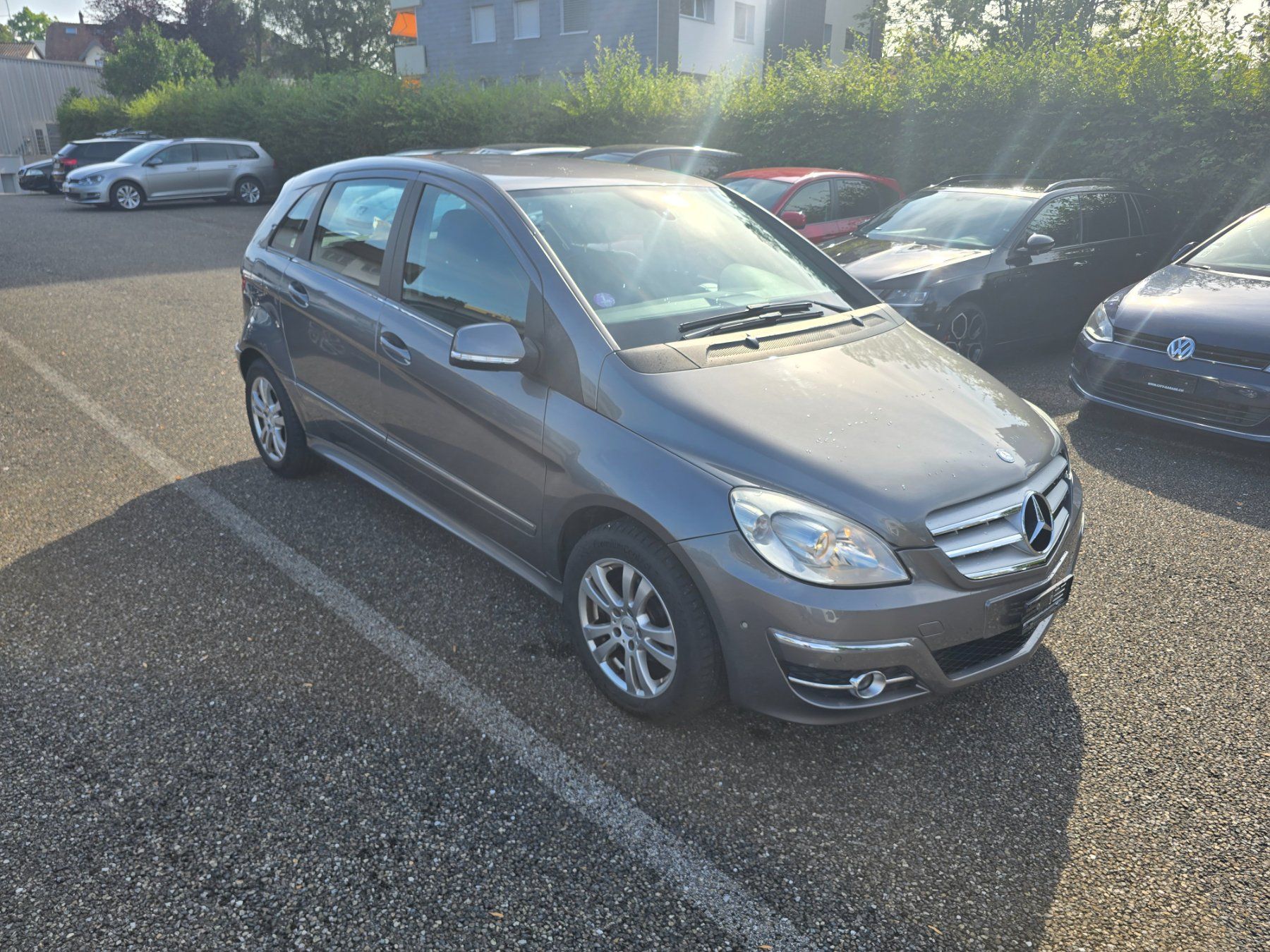 Mercedes-Benz Automobili: Mercedes Benz B 180 Autotronic – Usato da Goldach venduto da CityGOAuktion 3