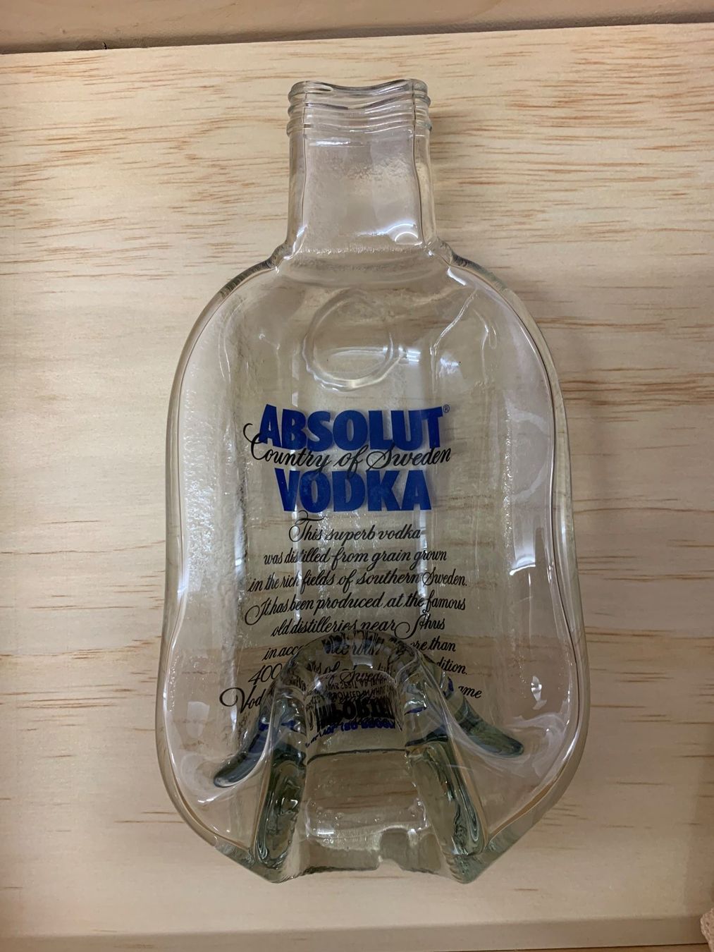 Portacenere: Absolut Vodka Flasche / Aschenbecher – Usato da Wohlen AG venduto da cvo_7l2k