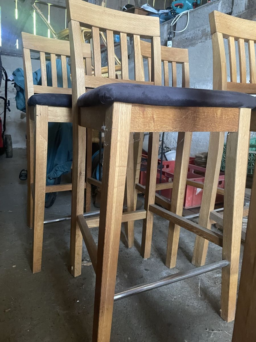 Jysk Set de table et chaises: Tisch, Stühle, Sideboard aus Eichenholz – D'occasion à Oppikon par Andy_H 3