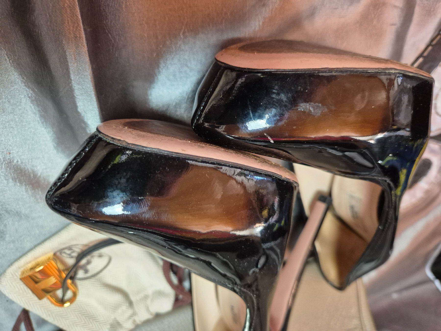 Prada Scarpe da donna: PRADA escarpins en cuir Prada - taille: EU 36 – Usato da Essertes venduto da onezoneplay 9