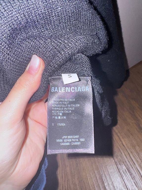 Balenciaga Maglioni & Felpe: Maglione Balenciaga – Usato da lugano venduto da xen_q9zz 4