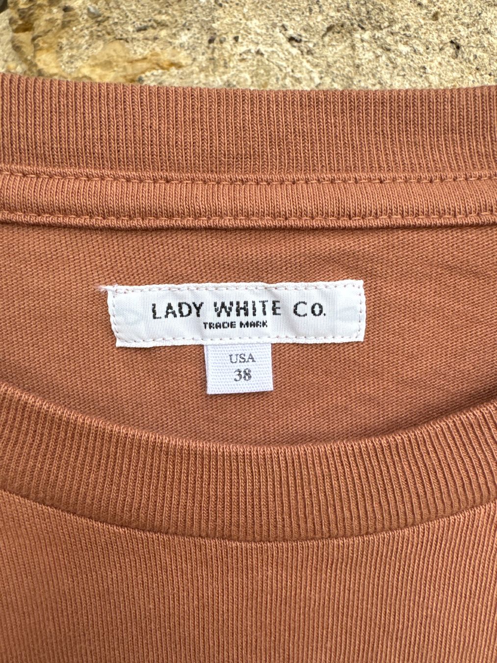 T-shirt: Lady White co M/L – Nuovo e nell'imballaggio originale da Arnex-sur-Orbe venduto da cameleonfringant 1