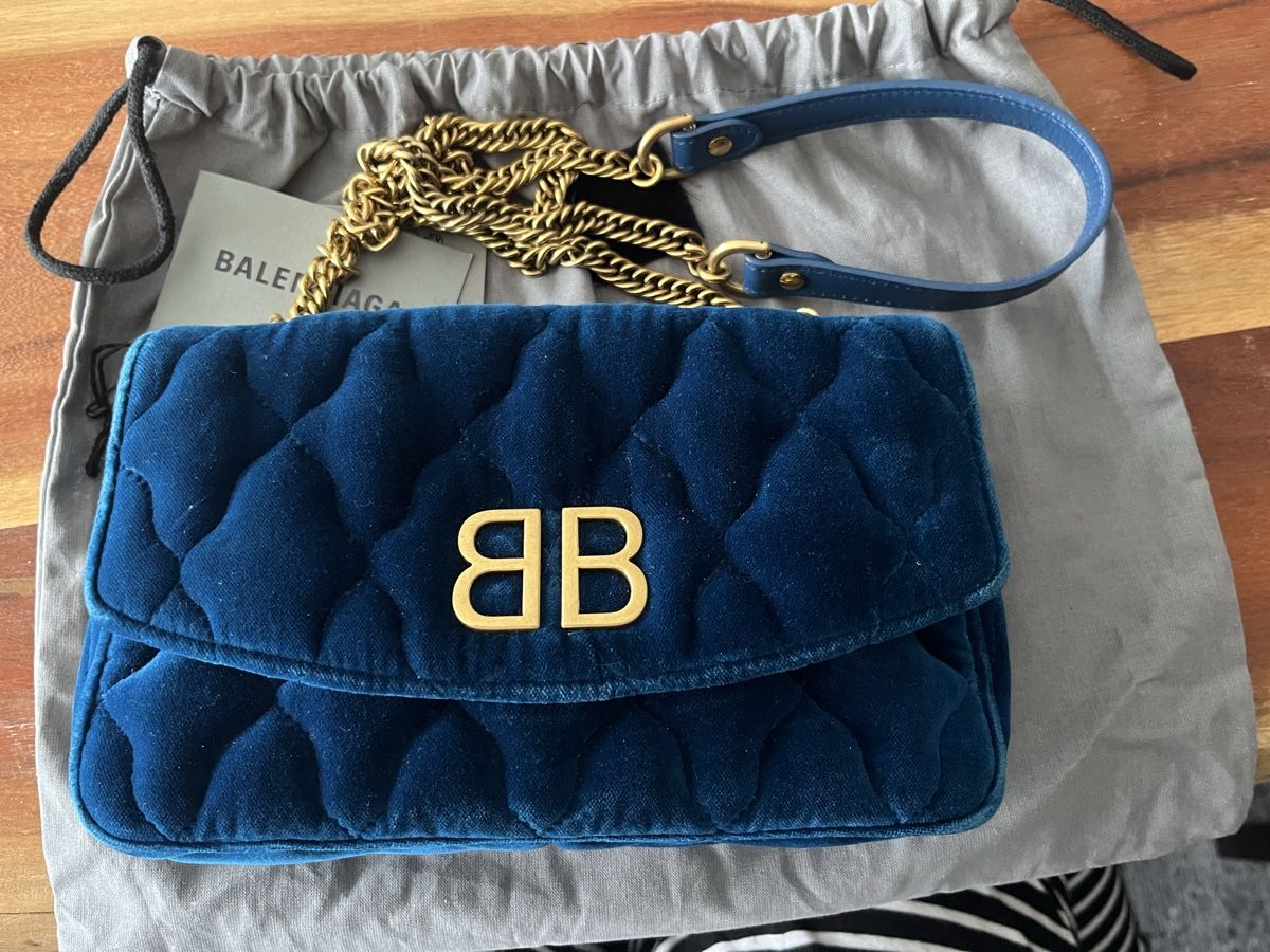 Balenciaga Borse da donna: Balenciaga Tasche Samtblau – Nuovo (secondo la descrizione) da Zürich venduto da aaaaaaaaa00