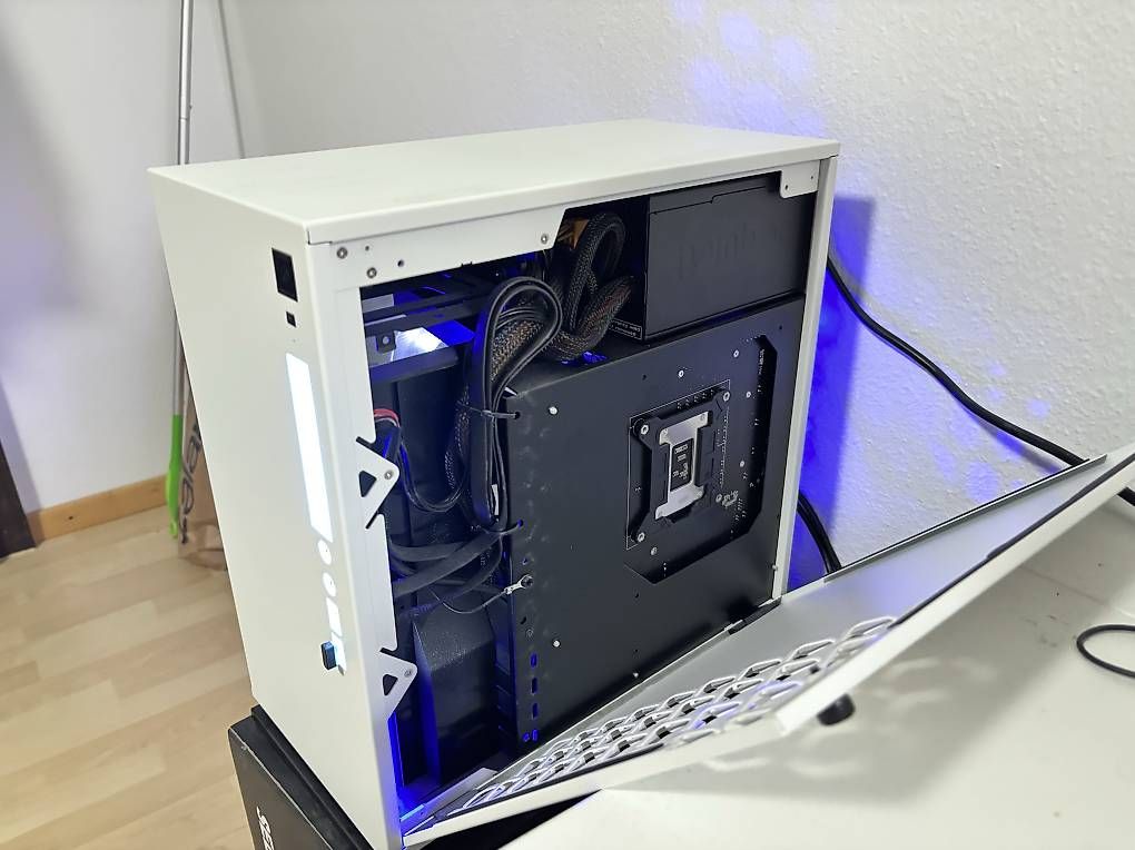 PC: Gaming PC I5-14th + MSI RTX 3070 – Usato da Buchs ZH venduto da dav_fm57 4