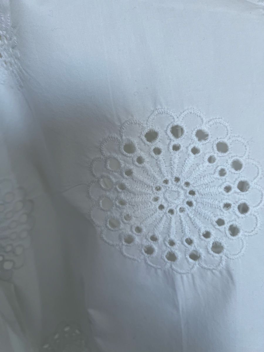 Blusen: Sommerbluse  bestickt . Made in Italien – Gebraucht aus Rorschacherberg von Artmaru 3