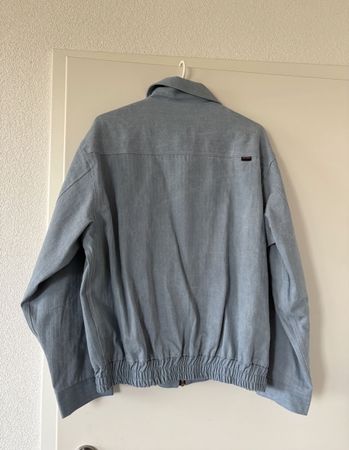 Jacke blau mit Reissverschluss guter Zustand